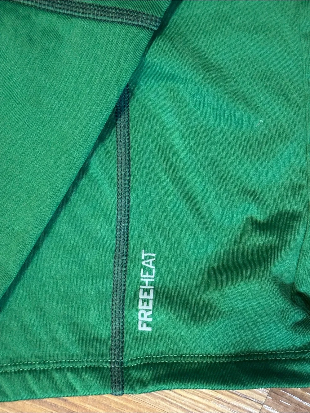 Eddie Bauer Men’s Green FreeHeat Quarter-Zip with Chest Pocket, Size XL